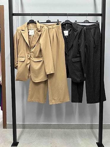 💫Ženski dvodelni odelo set – blejzer i široke pantalone na pruge 3500 na lalafo.rs — 3 💫Ženski dvodelni odelo set – blejzer i široke pantalone na pruge 3500 — 3