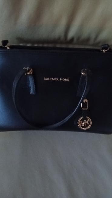 dve suknje po: Michael Kors ženska torba – crna, elegantna tote/satchel forma. - at lalafo.rs — 1 dve suknje po: Michael Kors ženska torba – crna, elegantna tote/satchel forma. - — 1