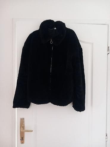 Crna uniseks jakna od veštačkog krzna, idealna za prelazni period ili na lalafo.rs — 3 Crna uniseks jakna od veštačkog krzna, idealna za prelazni period ili — 3