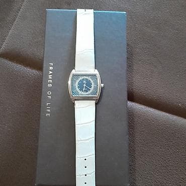 Ženski set modnih aksesoara - Ručni sat: pravougaono-kućište u na lalafo.rs — 1 Ženski set modnih aksesoara - Ručni sat: pravougaono-kućište u — 1