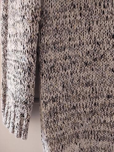 zenske broj: Zenski dzemper Sutherland. Iz uvoza kao nov. Kvalitetan. Protkan at lalafo.rs — 2 zenske broj: Zenski dzemper Sutherland. Iz uvoza kao nov. Kvalitetan. Protkan — 2