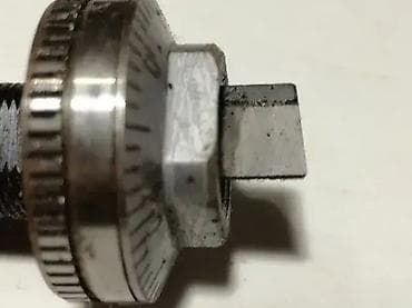 Strugarski noževi: Strugarski noz Fi 8x24 za ekscentar glave (4509) -8mm precnik, 24mm na lalafo.rs — 4 Strugarski noževi: Strugarski noz Fi 8x24 za ekscentar glave (4509) -8mm precnik, 24mm — 4