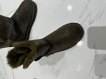 Ugg obuća 37, bоја - Maslinasto zelena na lalafo.rs — 4 Ugg obuća 37, bоја - Maslinasto zelena — 4