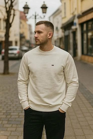 Duks, Nike, bоја - Bela na lalafo.rs Duks, Nike, bоја - Bela