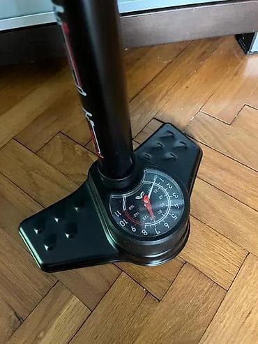 cepaci za drva: CRIVIT XL podna pumpa sa manometrom - Podna biciklistička pumpa sa na lalafo.rs — 5 cepaci za drva: CRIVIT XL podna pumpa sa manometrom - Podna biciklistička pumpa sa — 5