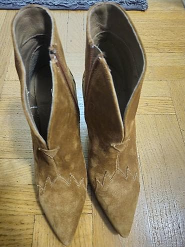 Solo kozne zenske čizme/ankle booties od brušene kože u braon-kamel na lalafo.rs — 4 Solo kozne zenske čizme/ankle booties od brušene kože u braon-kamel — 4