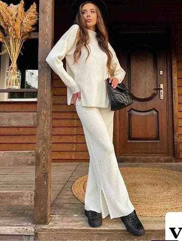 Ženski komplet – rebrasti duks i pantalone - Dvodijelni set od meke na lalafo.rs — 1 Ženski komplet – rebrasti duks i pantalone - Dvodijelni set od meke — 1