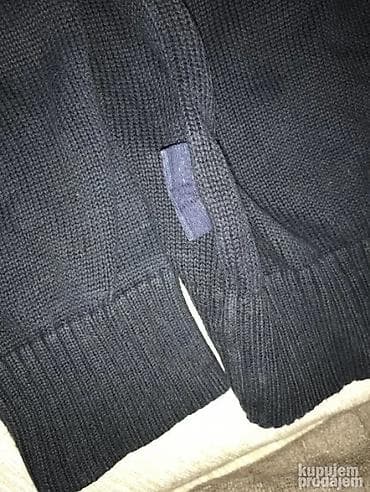 Original Tommy Hilfiger dzemper L 100 cotton Ramena 49cm duzina at lalafo.rs — 3 Original Tommy Hilfiger dzemper L 100 cotton Ramena 49cm duzina — 3