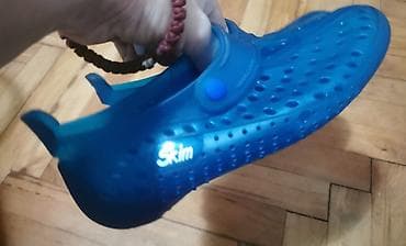 Sandale za plazu 36
Nove Fixna je cena na lalafo.rs — 3 Sandale za plazu 36
Nove Fixna je cena — 3