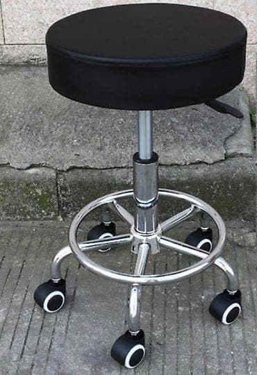 Pomocna kozmetička stolica na točkiće – okruglo sedište - Okruglo na lalafo.rs — 2 Pomocna kozmetička stolica na točkiće – okruglo sedište - Okruglo — 2