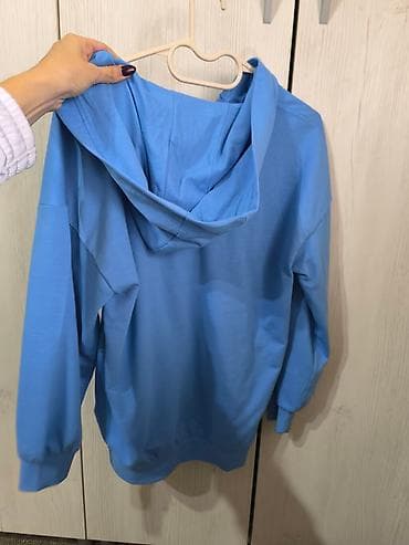 Plava dukserica sa kapuljačom za decu/ tinejdžere - Brend: Destination na lalafo.rs — 1 Plava dukserica sa kapuljačom za decu/ tinejdžere - Brend: Destination — 1