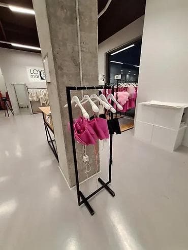 Office Furniture: ŠTENDERI ZA BUTIKE PROIZVODNJA PO MERI | at lalafo.rs — 7 Office Furniture: ŠTENDERI ZA BUTIKE PROIZVODNJA PO MERI | — 7