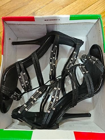 Crne ženske sandale na visoku potpeticu (stileto). Model sa više na lalafo.rs — 1 Crne ženske sandale na visoku potpeticu (stileto). Model sa više — 1