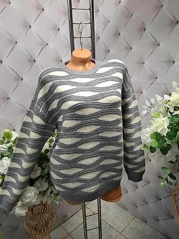 💛Ženski džemper sa talasastim reljefnim dezenom - Model: klasičan na lalafo.rs — 4 💛Ženski džemper sa talasastim reljefnim dezenom - Model: klasičan — 4