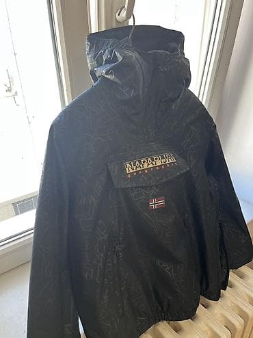 Workwear: NAPAPIJRI DEČJA JAKNA-original
Veličina 12 at lalafo.rs — 1 Workwear: NAPAPIJRI DEČJA JAKNA-original
Veličina 12 — 1