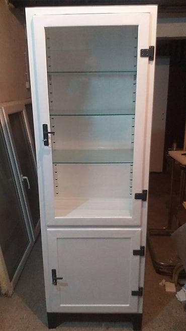 Metalni orman beli sa vitrinom Drugi 500e Kao sa slika Ne odgovaram na na lalafo.rs — 5 Metalni orman beli sa vitrinom Drugi 500e Kao sa slika Ne odgovaram na — 5