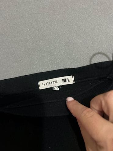 Crni ženski top bez naramenica (bandeau) – Terranova - Brend na lalafo.rs — 2 Crni ženski top bez naramenica (bandeau) – Terranova - Brend — 2