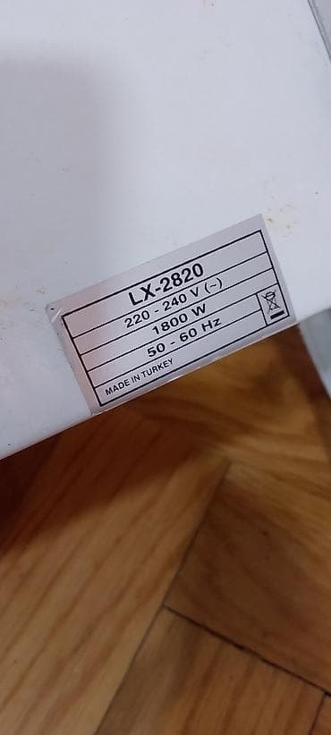 Grejalica Kvarcna manja LX sa tri staklena ispravna grejača 1800 w na lalafo.rs — 10 Grejalica Kvarcna manja LX sa tri staklena ispravna grejača 1800 w — 10