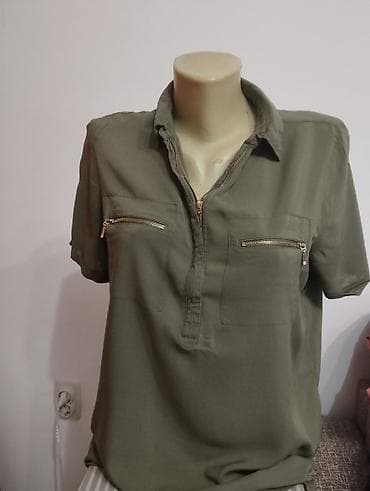 Maslinasto zelena bluza kratkih rukava,ima detalje sa cibzarima na lalafo.rs — 2 Maslinasto zelena bluza kratkih rukava,ima detalje sa cibzarima — 2