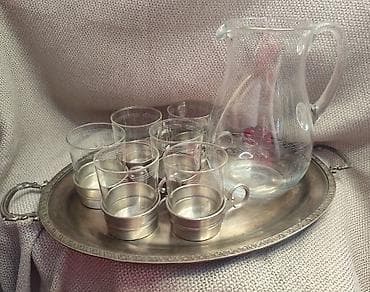 Prodajem vintage set posuđa za napitke (sokove, kafu): stakleni bokal at lalafo.rs — 4 Prodajem vintage set posuđa za napitke (sokove, kafu): stakleni bokal — 4