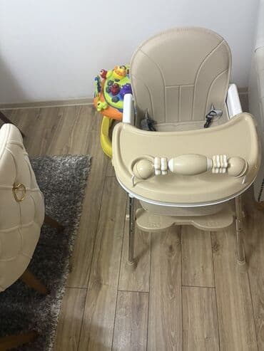 Visoka stolica za hranjenje bebe – bež 3u1 - Udobno postavljeno na lalafo.rs Visoka stolica za hranjenje bebe – bež 3u1 - Udobno postavljeno