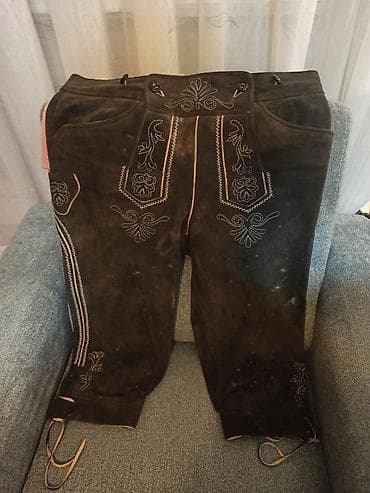 Originalne LEDERHOZNE - kožne bermude, deo bavarske narodne nošnje na lalafo.rs — 1 Originalne LEDERHOZNE - kožne bermude, deo bavarske narodne nošnje — 1