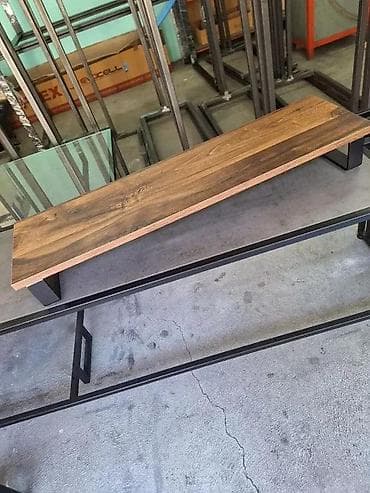 Antique Club Tables: POSTOLJE ZA LAPTOP U DEZENU RADNOG STOLA | at lalafo.rs — 3 Antique Club Tables: POSTOLJE ZA LAPTOP U DEZENU RADNOG STOLA | — 3