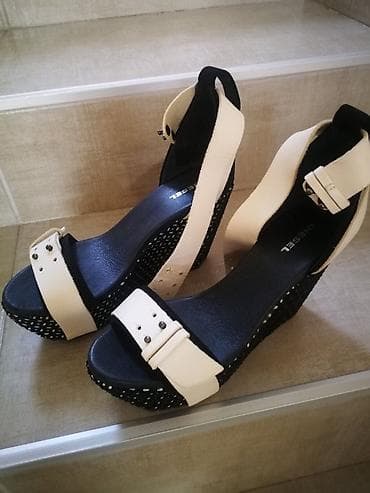 Ženske sandale na punu petu – Diesel - Brend: Diesel (logo na ulošku) na lalafo.rs — 3 Ženske sandale na punu petu – Diesel - Brend: Diesel (logo na ulošku) — 3