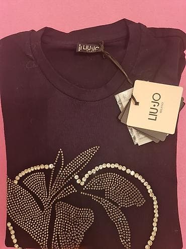 Liu Jo nova original majca. Vel. S. prepuna cirkona i prelepo sija. na at lalafo.rs — 2 Liu Jo nova original majca. Vel. S. prepuna cirkona i prelepo sija. na — 2