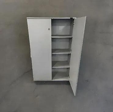 Office Furniture Sets: Ormari, komode, police, stolovi i stolice U ponudi je očuvan i at lalafo.rs — 7 Office Furniture Sets: Ormari, komode, police, stolovi i stolice U ponudi je očuvan i — 7