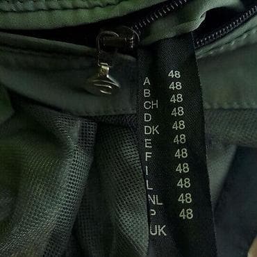 Jakna pierre cardin, vel. M/48, prelazna marka: pierre cardin na lalafo.rs — 5 Jakna pierre cardin, vel. M/48, prelazna marka: pierre cardin — 5