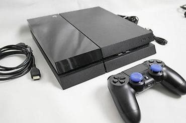 Electronics: U ponudi Sony PlayStation 4 (FAT) konzola, odlično očuvana i at lalafo.rs — 4 Electronics: U ponudi Sony PlayStation 4 (FAT) konzola, odlično očuvana i — 4
