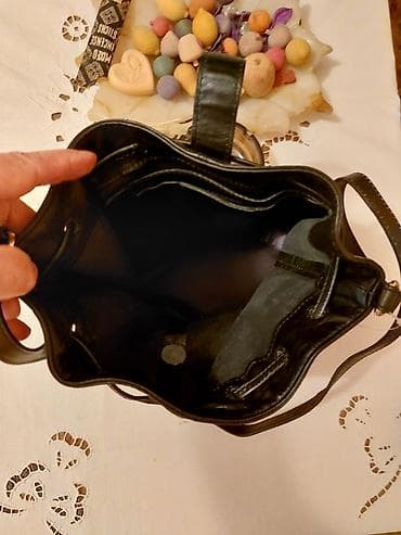 Kozna tasna od prave mekane crne kože, izuzetno elegantna sa at lalafo.rs — 6 Kozna tasna od prave mekane crne kože, izuzetno elegantna sa — 6