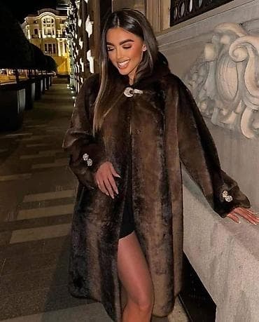 Ženska zimksa bunda sa kapuljačom – elegantan oversize kroj - na lalafo.rs — 4 Ženska zimksa bunda sa kapuljačom – elegantan oversize kroj - — 4