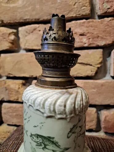 Antique Decor: Stara majolika lampa, sa ispravnim brenerom. Nazalost majolika je at lalafo.rs — 2 Antique Decor: Stara majolika lampa, sa ispravnim brenerom. Nazalost majolika je — 2