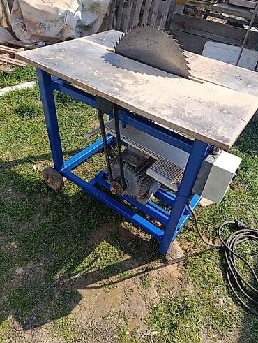 Clamps: Trofazni, visenamenski cirkular, opremljen kvalitetnim BBC at lalafo.rs — 2 Clamps: Trofazni, visenamenski cirkular, opremljen kvalitetnim BBC — 2