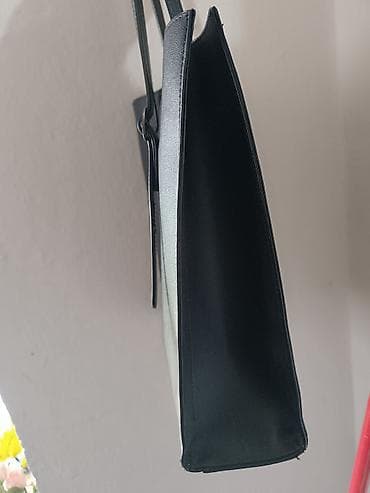 RASPRODAJA!!!Elegantna ženska torba – Mohito Accessories - Model at lalafo.rs — 8 RASPRODAJA!!!Elegantna ženska torba – Mohito Accessories - Model — 8