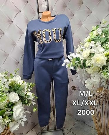 Women's Sweatsuits: Ženski komplet trenerke – dukserica i donji deo. - Model: klasična at lalafo.rs — 1 Women's Sweatsuits: Ženski komplet trenerke – dukserica i donji deo. - Model: klasična — 1