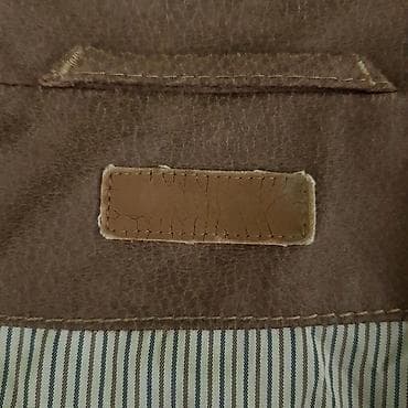 Jakna bugatti, vel. L/52, prelazna marka: bugatti veličina: l/52 na lalafo.rs — 4 Jakna bugatti, vel. L/52, prelazna marka: bugatti veličina: l/52 — 4