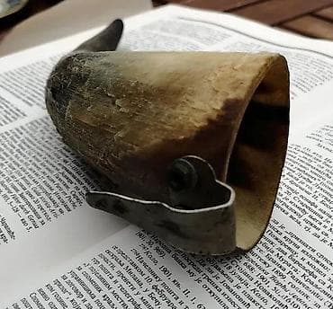 Other: Antique French bivolji rog - Rustikalni držač za brus 30 cm!. Vintage at lalafo.rs — 3 Other: Antique French bivolji rog - Rustikalni držač za brus 30 cm!. Vintage — 3