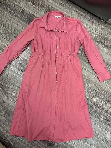 Odlična haljina, veličine 38 na lalafo.rs — 3 Odlična haljina, veličine 38 — 3