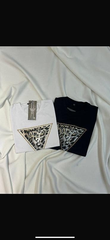 Ženske majice S,M,L,XL,XXL veličine 1 komad 2100 din 2 komada 3000 na lalafo.rs Ženske majice S,M,L,XL,XXL veličine 1 komad 2100 din 2 komada 3000