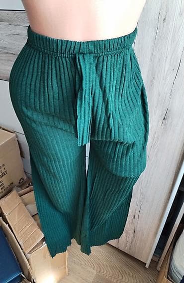 Uni veličina Do 2XL Cena 950 din Ženske pantalone širokih nogavica at lalafo.rs — 1 Uni veličina Do 2XL Cena 950 din Ženske pantalone širokih nogavica — 1