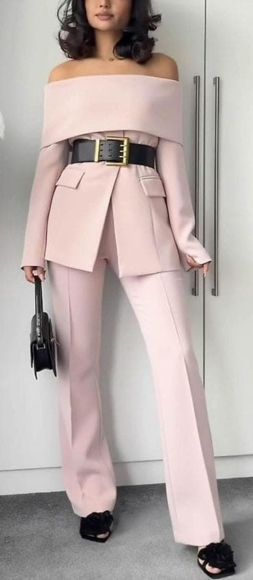 zenske broj: Elegantno žensko odelo – off-shoulder sako i ravne pantalone - at lalafo.rs — 1 zenske broj: Elegantno žensko odelo – off-shoulder sako i ravne pantalone - — 1