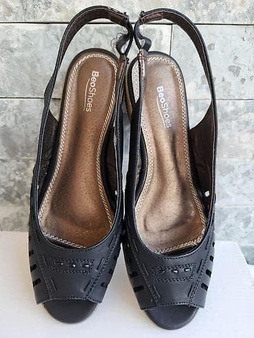 Sandale 38 vel NOVO, ug 24 cm na lalafo.rs — 2 Sandale 38 vel NOVO, ug 24 cm — 2