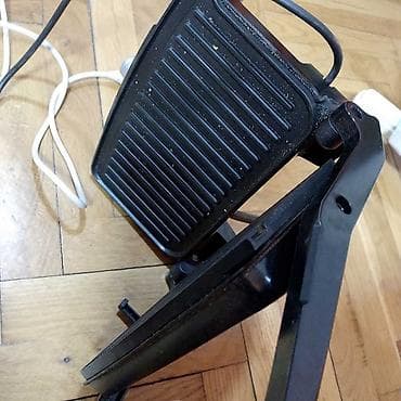 Toster VOX za dupli sendvič istovremeno i kao nov je Mogućnost dostave na lalafo.rs — 9 Toster VOX za dupli sendvič istovremeno i kao nov je Mogućnost dostave — 9