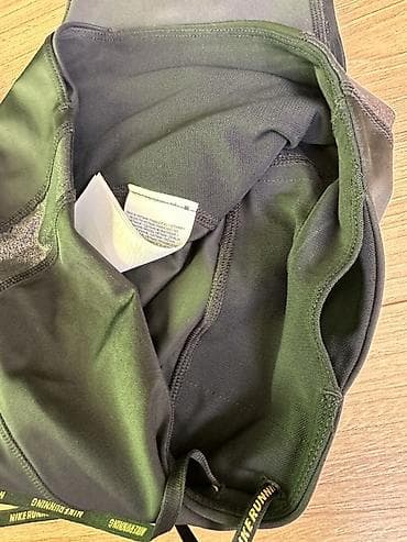 Nike Running helanke za trčanje – model CU, veličina S. - Boja: crna na lalafo.rs — 6 Nike Running helanke za trčanje – model CU, veličina S. - Boja: crna — 6