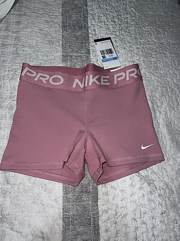 bermude teksas br: Nike Pro Women's 3" Shorts vel. M NOVO
CZ9857 699 at lalafo.rs — 3 bermude teksas br: Nike Pro Women's 3" Shorts vel. M NOVO
CZ9857 699 — 3