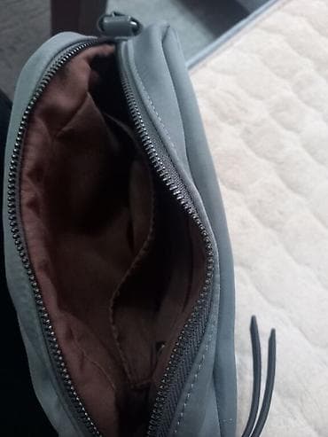 Lepe male praktične tašnice at lalafo.rs — 3 Lepe male praktične tašnice — 3