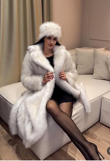 P R E M I U M C O L L E C T I O N 🕊 Bunda / 2 boje / braon i bela na lalafo.rs P R E M I U M C O L L E C T I O N 🕊 Bunda / 2 boje / braon i bela